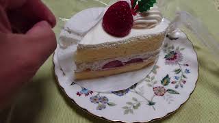 メリークリスマス⛄🎄✨🎄🎅🎁✨ちょっと早いけど、イチゴ🍓のショートケーキ🍰うまい🍴😆✨😋