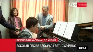 Niño pianista recibe beca para estudiar en la Universidad Nacional de Música