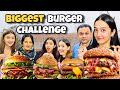 Eating Biggest Burger Challenge 😱| Winner ko Milla dream Gift 😍| Rabia Faisal | Sistrology