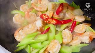 375、Stir fried shrimp with celery/ 西芹炒虾球