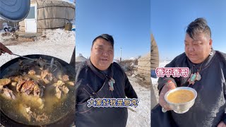 【烤羊吧 兄弟】今天家里来不少客人呢，煮了羊肉，牛肉，驼肉，你爱吃哪个