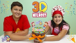 Maria Clara e JP preparam um bolo para comemorar os 30 milhões de inscritos do canal!