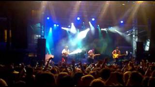 The Kooks - Eddie's Gun (Live Mallorca Rocks - 06/06/2010)