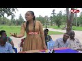 WAKINAMAMA WAANGUA VILIO MBELE YA DC JOKATE WAKATI AKISIKILIZA KERO ZAO