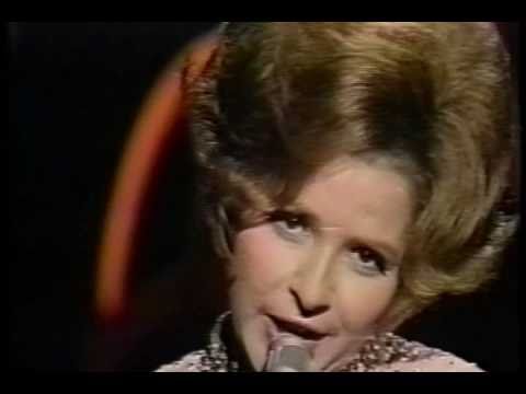 Brenda Lee - Johnny One Time (Live) Brenda Lee - Johnny One Time (Live)