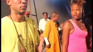 MABELE ELISI en concert basali degat avec Emoro  botala bino moko na Bambu