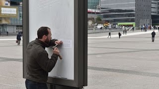 Première campagne d’affichage « gravée dans le marbre » | JCDecaux France