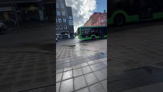 ￼ grön buss i Uppsala￼￼