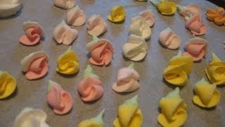 Impress your guests! Mint Royal Icing Rose Buds