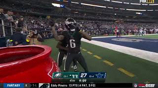 Eagles hilarious Salvation Army stealing celebration after TD