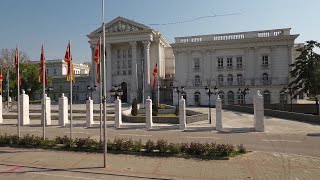 ЛДП и ДОМ остануваат во владината коалиција,но јавно нема да дадат поддршка за кандидатите