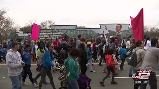 Thousands participate in MLK March in San Antonio