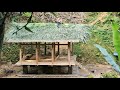 girl builds roof with palm leaves - farm building | Trieu Thi Hay