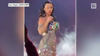 Imprevisto a Las Vegas per Katy Perry, un occhio resta “bloccato"
