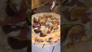 Figs, Prosciutto, and Mascarpone make the best pizza