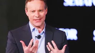 How Chris Licht Made CNN Even MORE Unwatchable