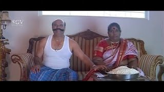 Wife Beats Bank Janardhan for Having Set-Up | Comedy Scene | Nage Habba Kannada Movie