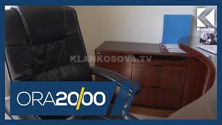 Kryeshefi i “Pastrimit” pa kompjuter e llap top, nuk i do - 14.05.2022 - Klan Kosova