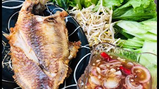 Fried Fish with Tamarind Sauce | ត្រីចៀនជាមួយទឹកអំពិលទុំ | Cambo Tasty