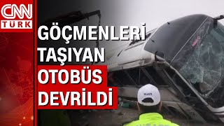 Sivas'ta göçmenleri taşıyan otobüs devrildi: 3 ölü, 27 yaralı