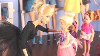 Dance Moms - A Barbie parody in stop motion *FOR MATURE AUDIENCES*
