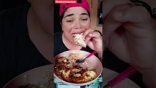 #COMENDO COM A POLY MUKBANG|ALMOÇO NA AIRFRYER|OMELETE TEMPERADO, ARROZ, FARINHA E PIMENTA 😋