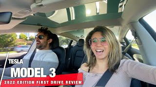 Driving the Tesla Model 3 for the First Time | 2022 Edition REVIEW 😕🤯