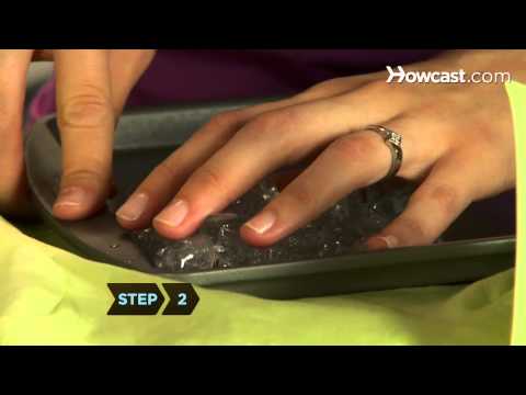 How to Remove Wax from Fabric How to Remove Wax from Fabric