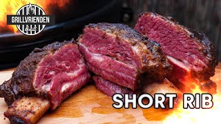 SPARERIBS VAN DE KOE?? | OVERHEERLIJKE SHORT RIB #GRILLVRIENDEN