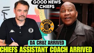 Da Cruz Arrives At Naturena | Kaizer Chiefs Assistant Coach First Interview With Chiefs Players