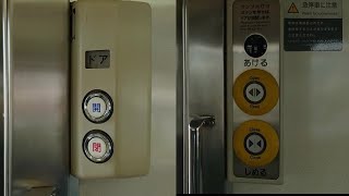 【2種類のドアボタン】211系3000番台2種類のドアボタンがあるんですが知ってた?