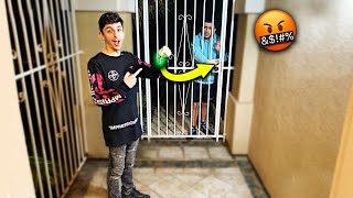 FaZe RUG KICKED ME OUT OF MY HOUSE! *ANGRY REACTION*