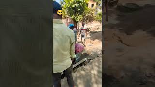 गरीबी भी क्या चीज है 😔 road construction line hard work #shorts #गरीबी #youtubeshorts