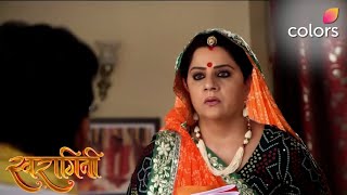 Lakshya की चाची सुना रही Ragini को खरी खोटी | Swaragini | Colors TV