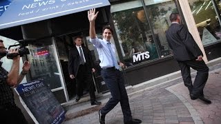 Prime Minister Justin Trudeau visits the Winnipeg Free Press News Café