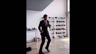 Jeremy Fragrance dancing #1