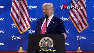 Agora no CPAC/USA, Donald Trump cumprimenta Eduardo e manda um olá para Jair Bolsonaro.