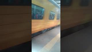 Daku #viralvideo #youtubefeed #youtubeviral #viral #youtobeshorts #video #train #sorts