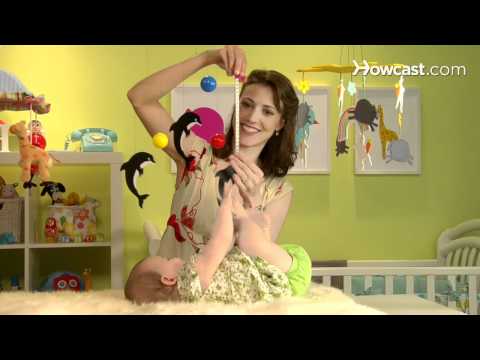 How to Choose a Crib Mobile How to Choose a Crib Mobile