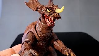 Sci-Fi Revoltech #004 Baragon Review