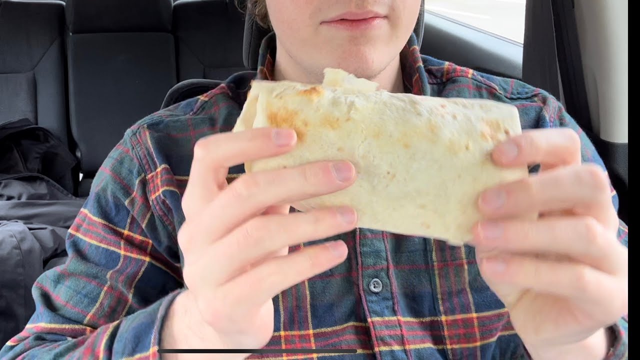 Burrito Mukbang! Yum! - YouTube