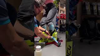 Foam Bootfitting 🎿 Perfekt angepasste Skischuhe für höchsten Komfort und maximale Kontrolle. 💪