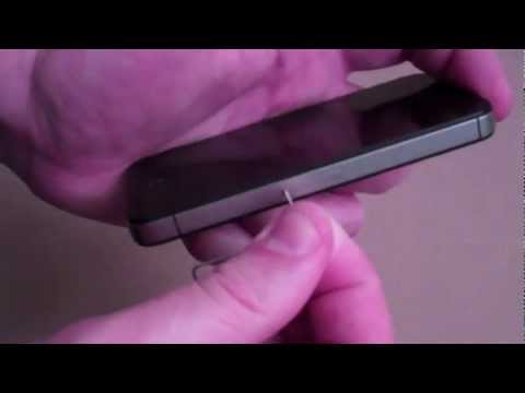 iPhone 4 / 4S HOW TO: Insert / Remove a SIM Card iPhone 4 / 4S HOW TO: Insert / Remove a SIM Card