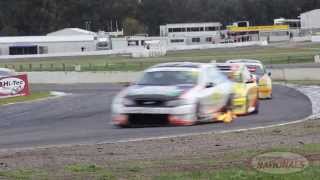 2014 Kumho V8 Touring Cars - Round 2, Race 1 Highlights