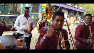 La Número 1 Banda San Pedro tocando en Enthavi 1ra Sección