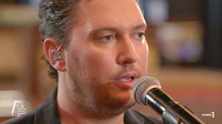 Tino Martin – Thuis Komen Pas De Tranen (Acoustic Casino Sessions)