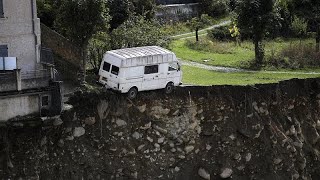 Aufräumen nach Unwetter an der Adria: Leichen vom Friedhof und platter Reis