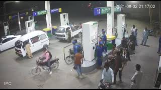 Lahore Petrol Pump Firing dekati CCTV Footage