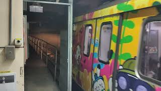 台北捷運C301型小恐龍探險彩繪列車往大安 台北車站離站