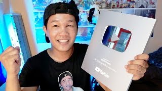 រង្វាន់ - YOUTUBE PLAY BUTTON - WE CAN DO IT (Khmer)